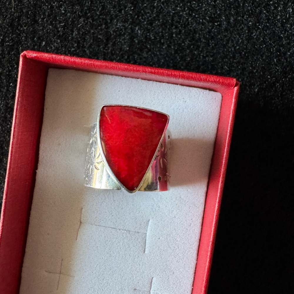 Silver Ring With Red Stone 925 - image 1